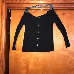 Black Ribbed Long Sleeved Top